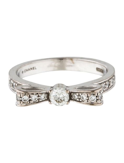 chanel bow diamond ring|Rings in gold and diamond .